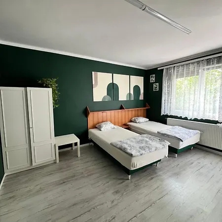 Kwatera Pod Orzechem 게스트하우스